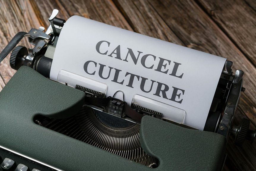online culture and critique